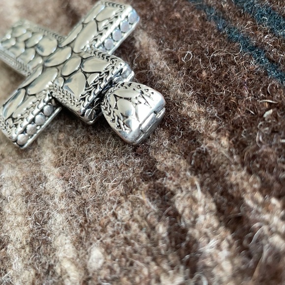 🎄Silver Cross Pendant - Picture 3 of 6